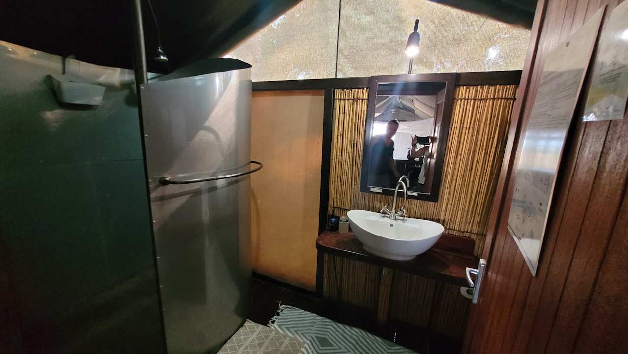 Zimmer Nkasa Lupala Tented Lodge