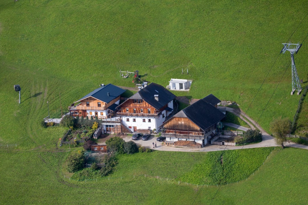 Außenansicht Niedereggerhof - Urlaub auf dem Bauernhof