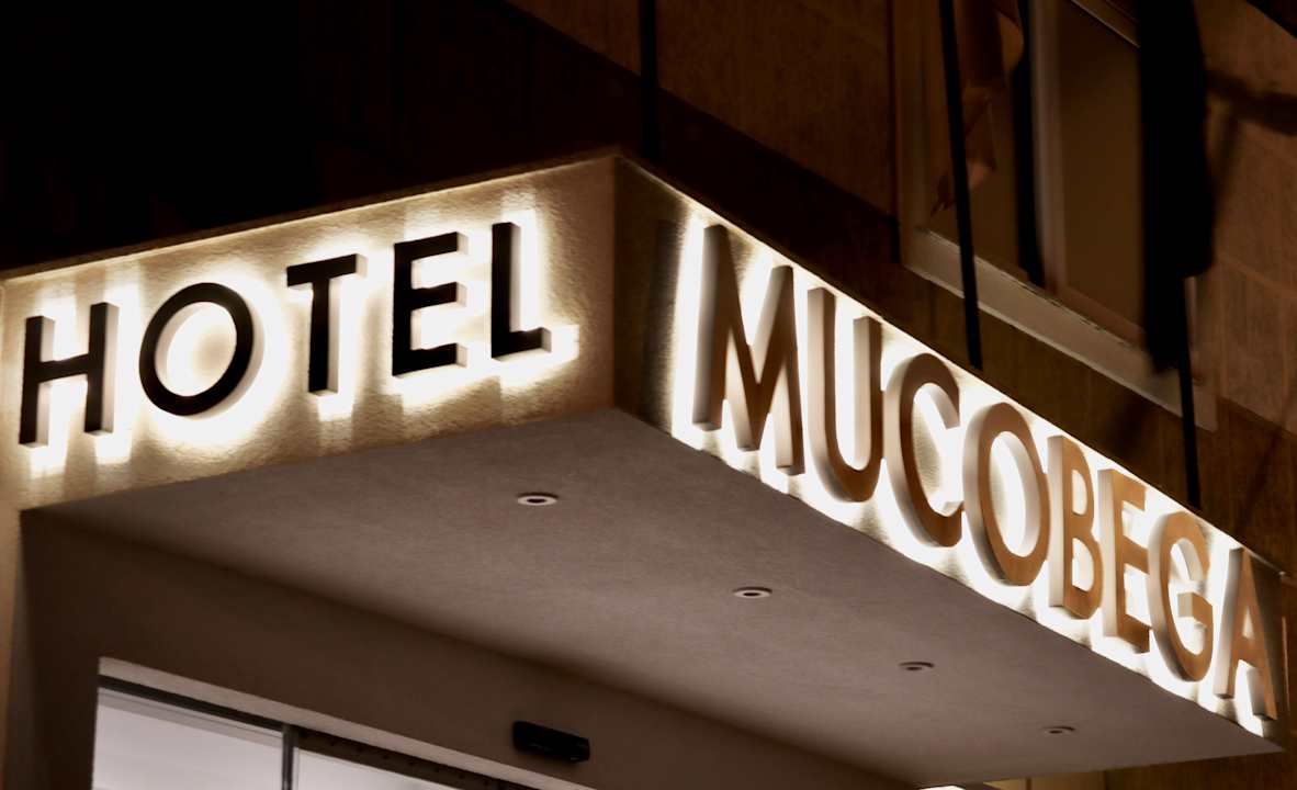 Außenansicht Mucobega Hotel 2