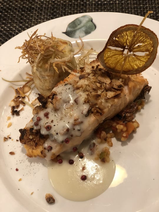 Gastro Acanthus Cennet Barut Collection