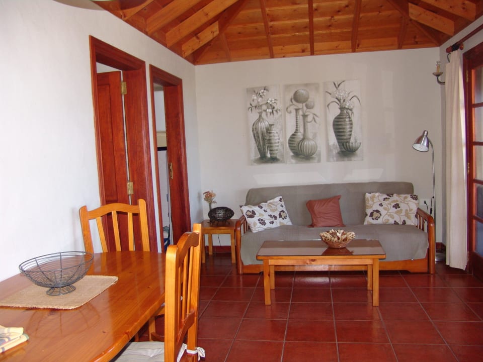 Renoviertes Wohnzimmer Bungalows La Caldereta