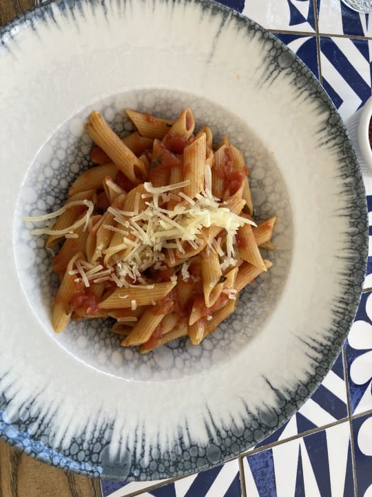 Gastro Acanthus Cennet Barut Collection