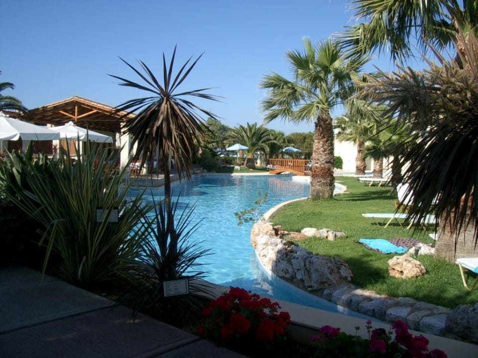Zweiter Pool zwischen den Bungalows Phãea Cretan Malia