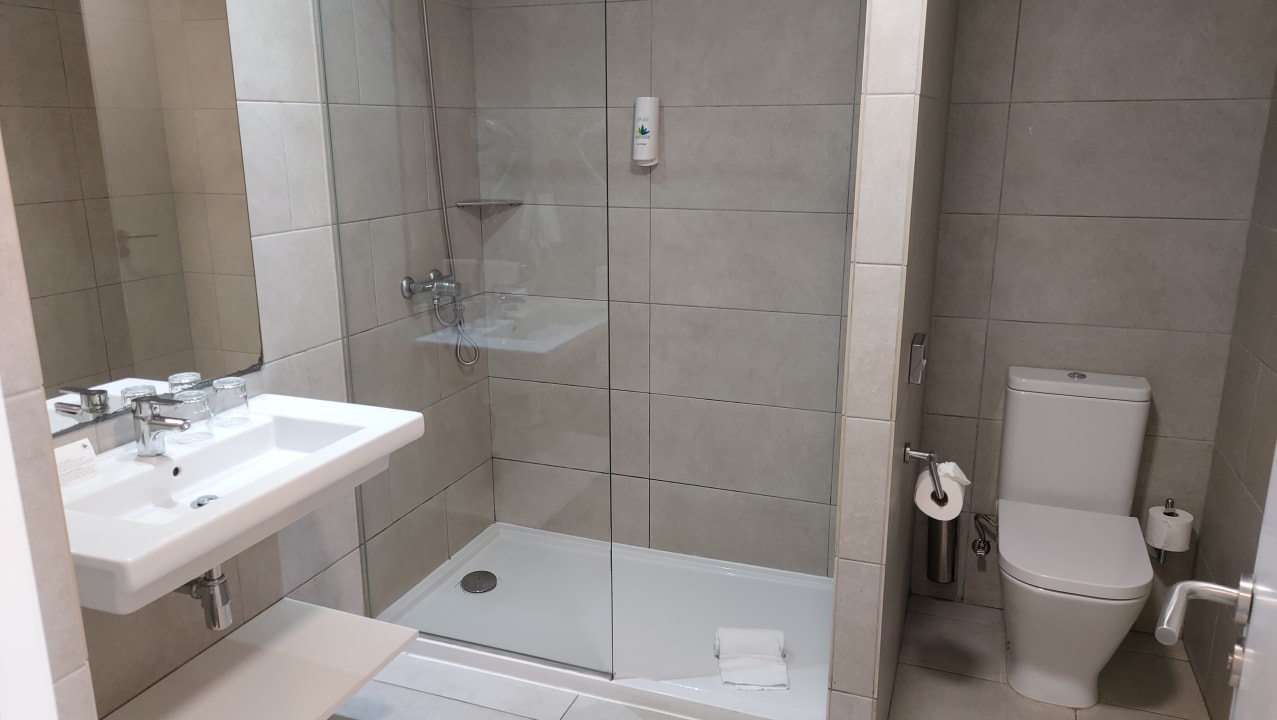 Zimmer alltoura Club Hotel Akeah Broncemar