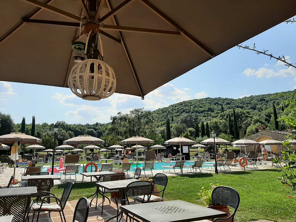 Pool Hotel Casolare le Terre Rosse