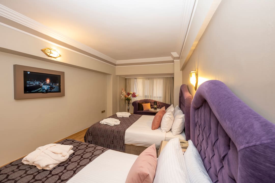 Zimmer Grand Anka Hotel