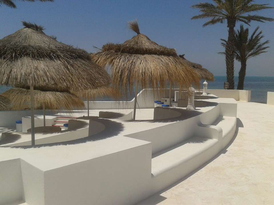 Außenrestaurant am Süßwasserpool Hotel El Mouradi Djerba Menzel