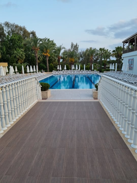 Pool Sidemarin Kirman Premium