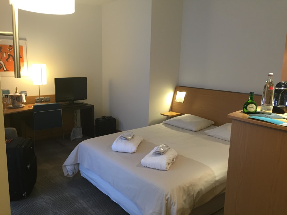 Bett Dorint Hotel Würzburg