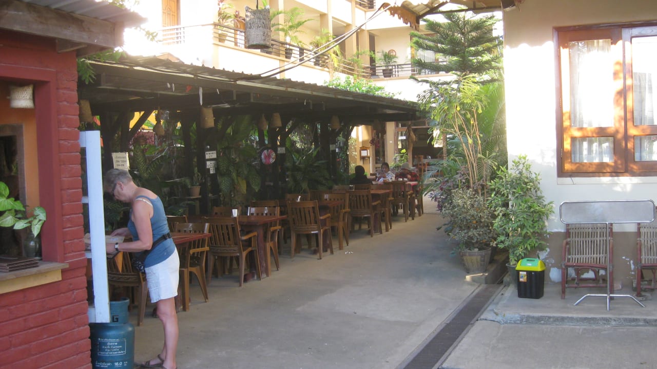 Außenansicht Mr. Charles Guesthouse & Hotel