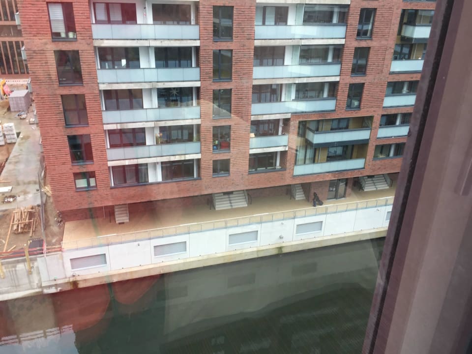Blick nach draussen HYPERION Hotel Hamburg
