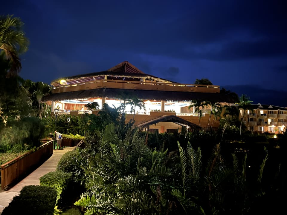 Gartenanlage Hotel Viva Dominicus Palace by Wyndham-All Inclusive Resort