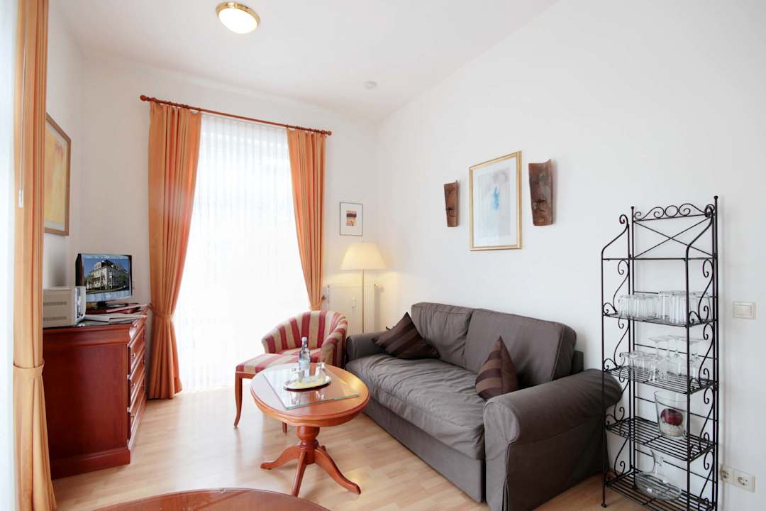 Zimmer Rujana Ferienwohnungen - Altes Postamt