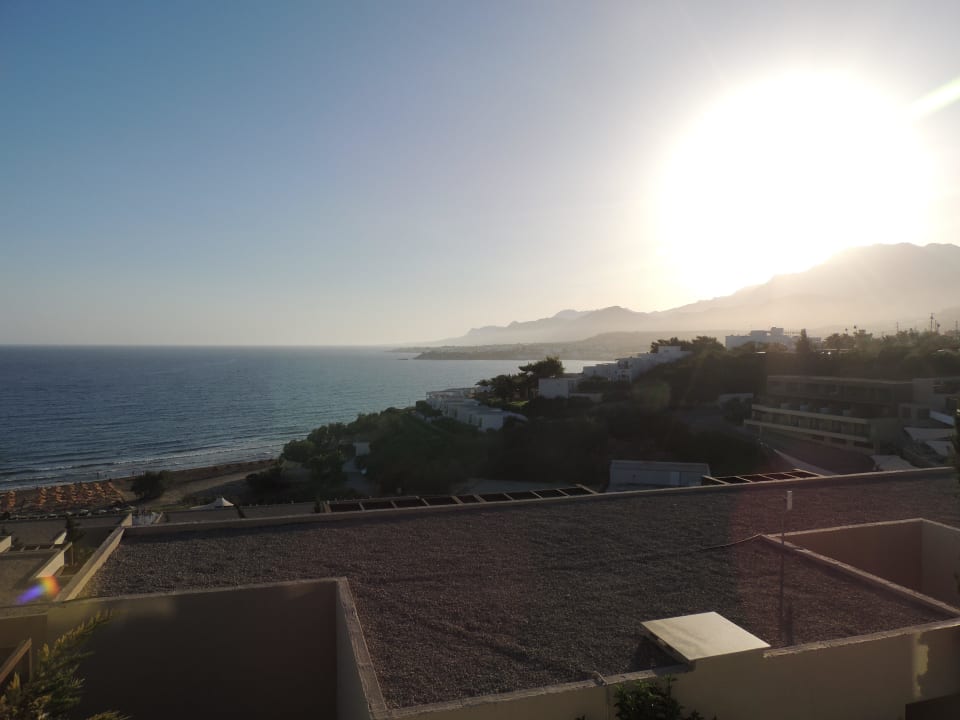 Widok z tarasu Atlantica Mikri Poli Crete