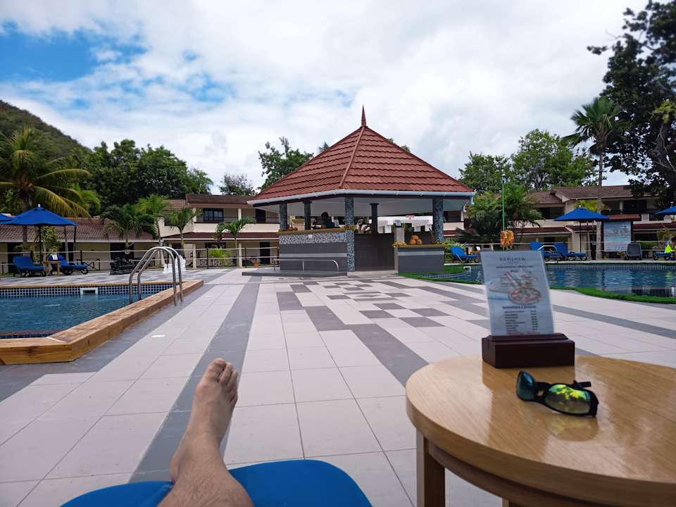 Pool Berjaya Praslin Resort
