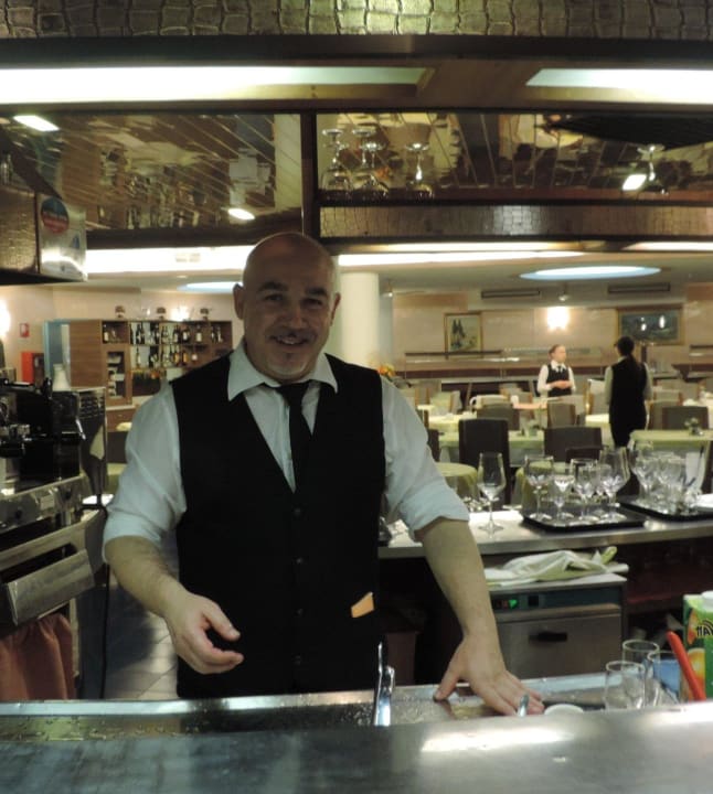 Michele, immer ein Lächeln Aria Life Hotel