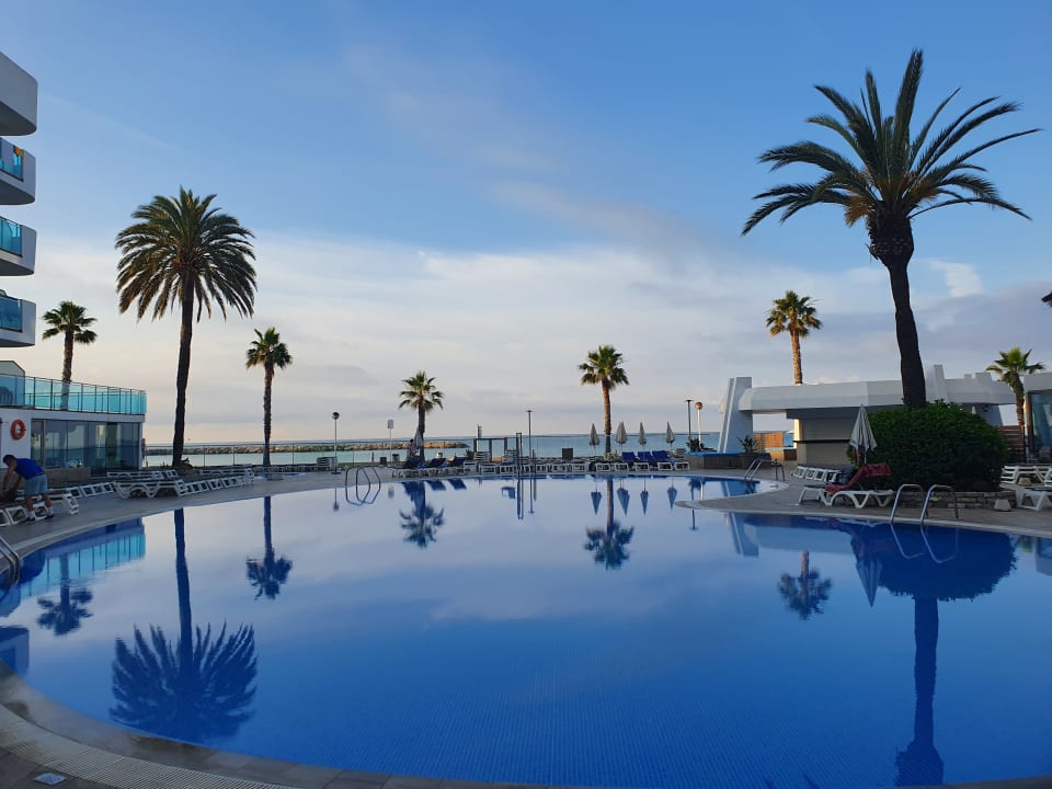 Wenn Der Pool Noch Leer I Hotel Best Maritim Cambrils Holidaycheck Costa Dorada Spanien