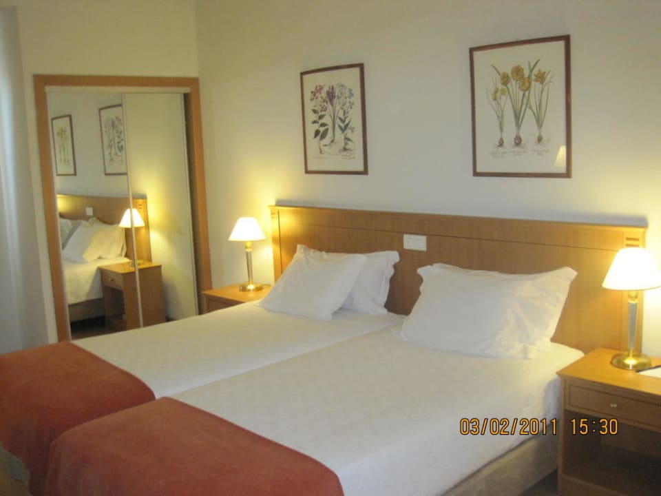 Blick aufs Bett TRYP Porto Centro Hotel