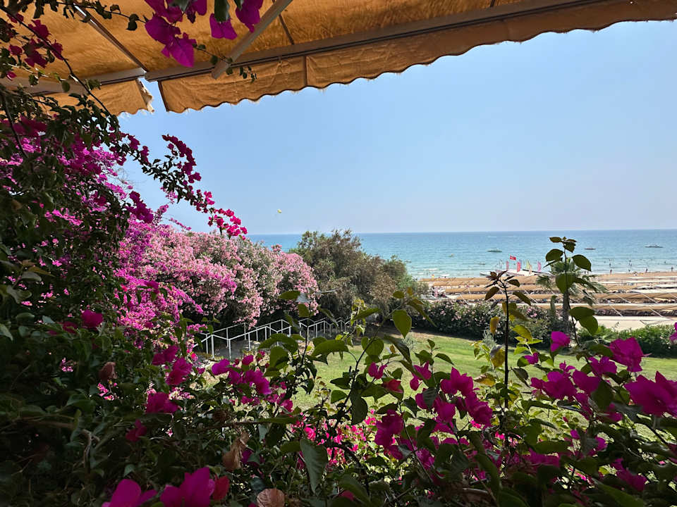 Strand Can Garden Resort