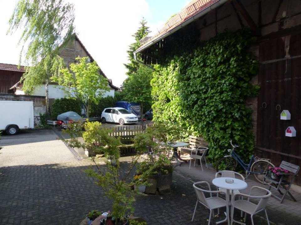 Kleiner Innenhof Pension am Rathaus