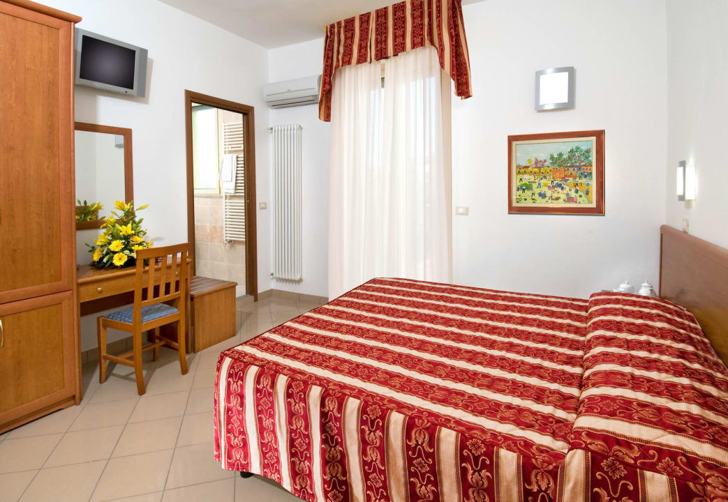 Hotel Bristol fronte mare a Cervia camera Hotel Bristol