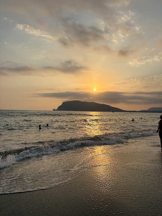 Strand Blue Diamond Alya