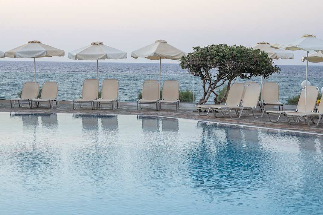 Pool Maritimo Beach Hotel