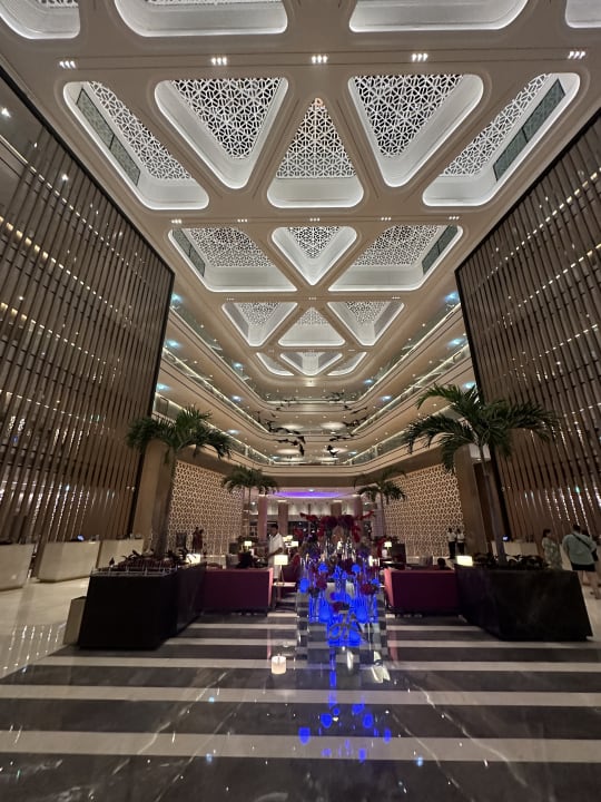 Lobby JA Beach Hotel