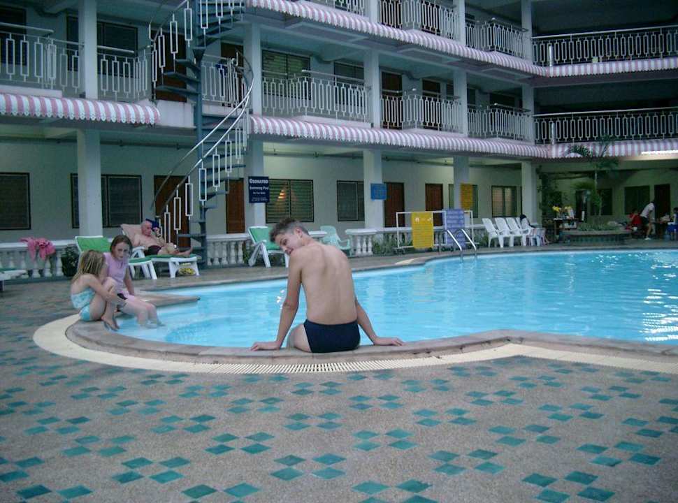 Pool Hotel Top North