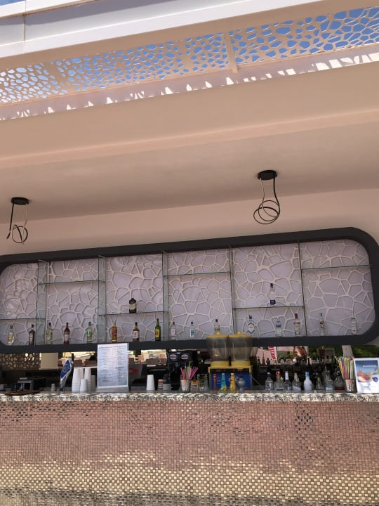 Gastro Hotel Miracle Resort