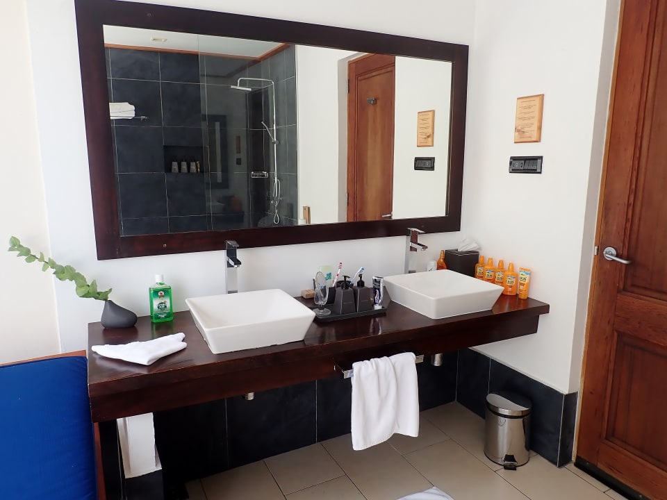 Zimmer Vilamendhoo Island Resort & Spa