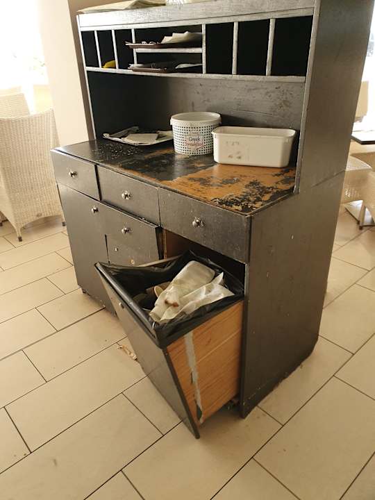 Gastro Olympian Bay Grand Resort