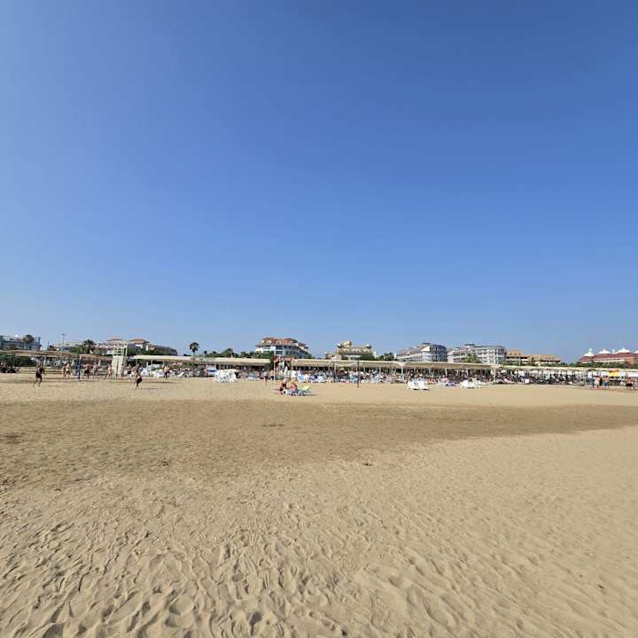 Strand Side Aquamarin Resort & Spa