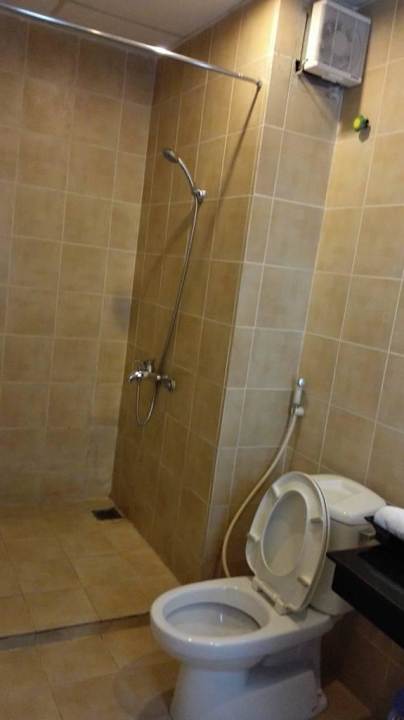 Bathroom Queen Hotel