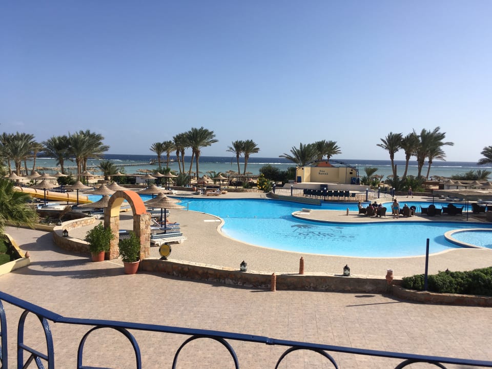 Pool Protels Crystal Beach Resort