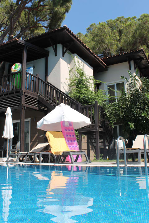 Select Pool Villa Papillon Ayscha
