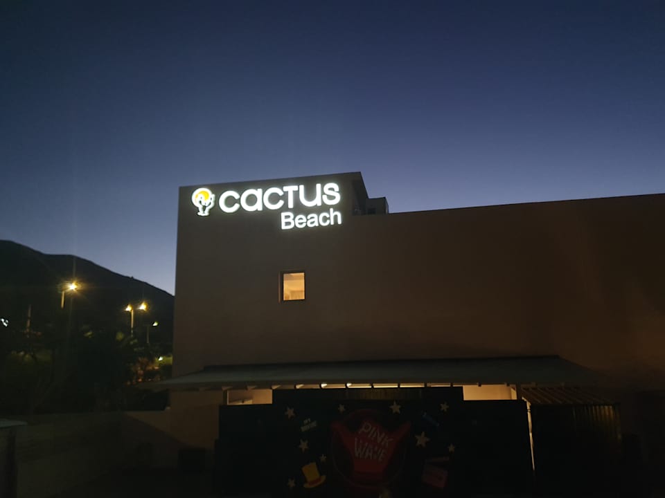 Außenansicht Cactus Beach