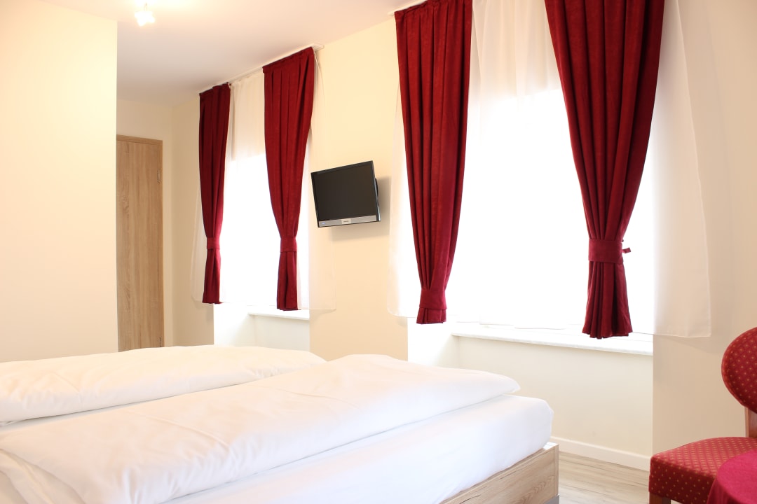 Zimmer Garni City Hotel