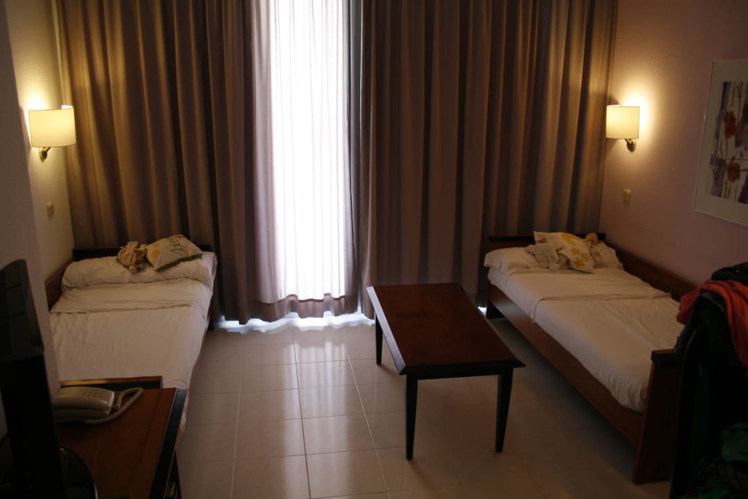 Kinder Protur Vista Badia Aparthotel