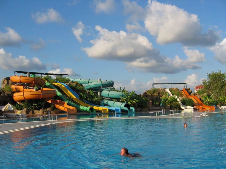 Aquapark VONRESORT Golden Beach