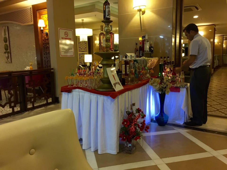 Jeden Abend Special Cocktails Aydinbey Kings Palace & Spa