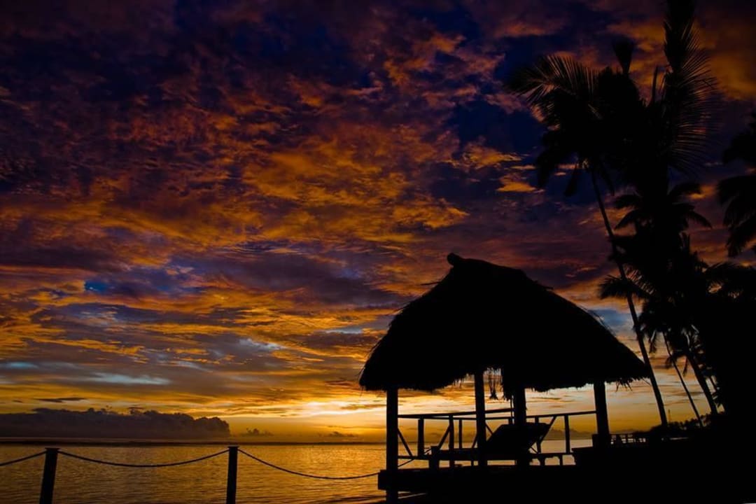 Sonnenuntergang Fiji Hideaway Resort & Spa