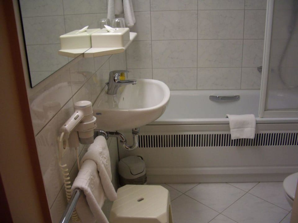 Bad Hotel Frankenland