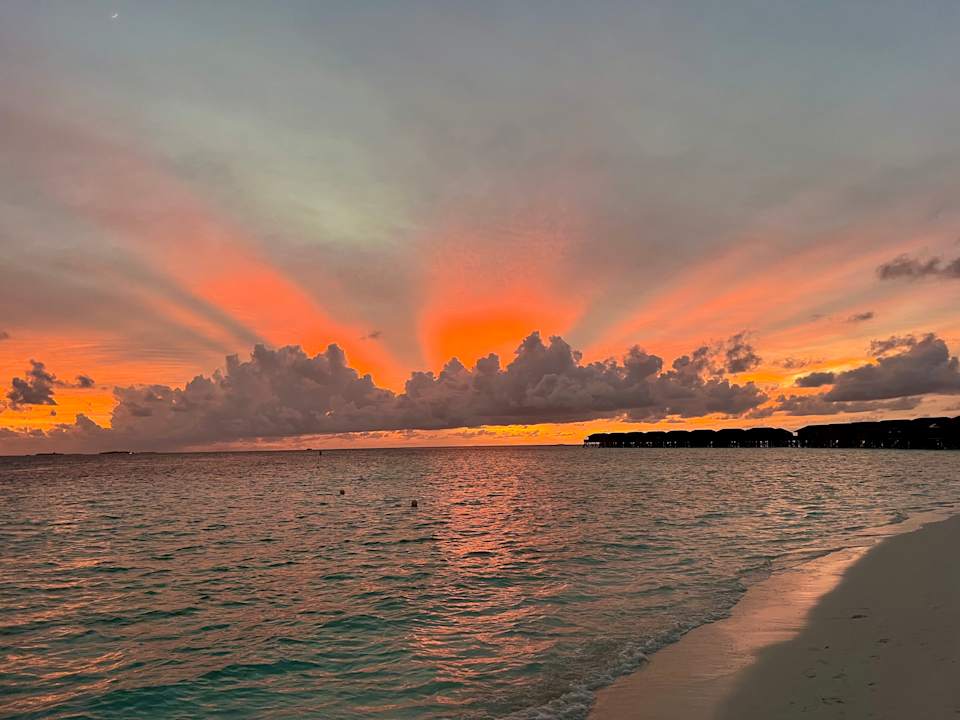 Außenansicht Vilamendhoo Island Resort & Spa
