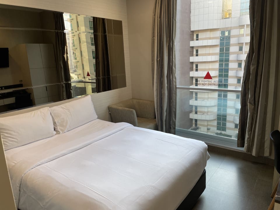 Zimmer V Hotel Bencoolen