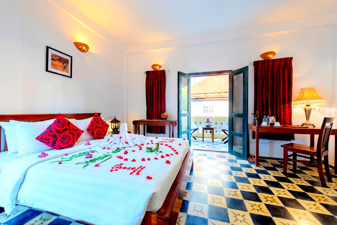 Zimmer Residence Wat Damnak