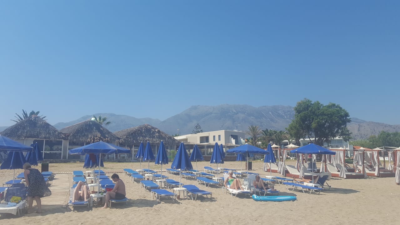 Strand HARPIN Happy Days Beach Hotel