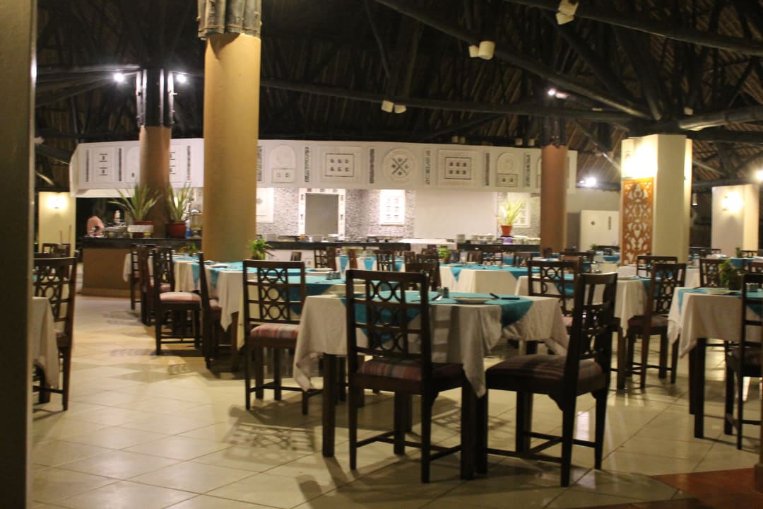 Gastro Neptune Village Beach Resort & Spa