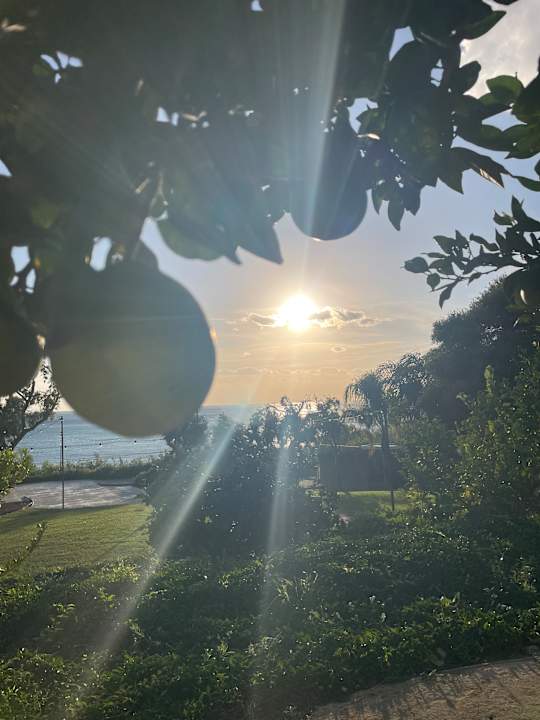 Gartenanlage Mangia's Torre Del Barone Resort