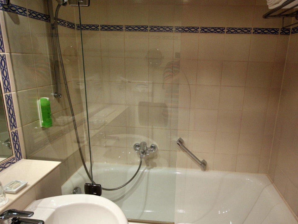 Badezimmer Zimmer 114 Dorint Parkhotel Meissen